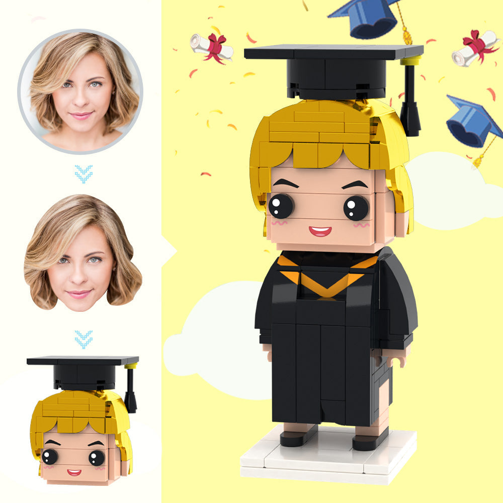 Gepersonaliseerde Brick Figuur – Afstudeercadeau met Uniform